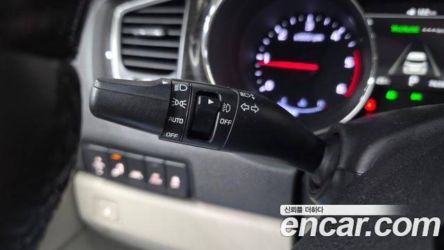 Kia Carnival 9-Seater Noblesse Special 2019 — фото 27