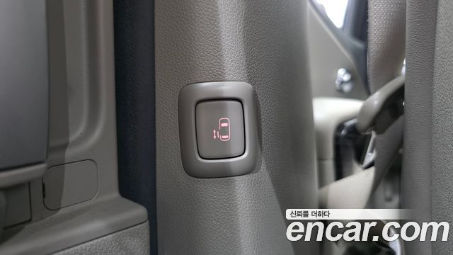 Kia Carnival 9-Seater Noblesse Special 2019 — фото 31