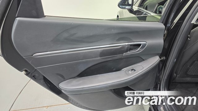 Hyundai Sonata (DN8) 2.0 Premium Plus 2023 — фото 25