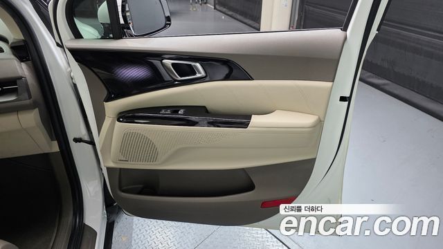 Kia Carnival (IV) Diesel 7-Seater Signature 2021 — фото 25