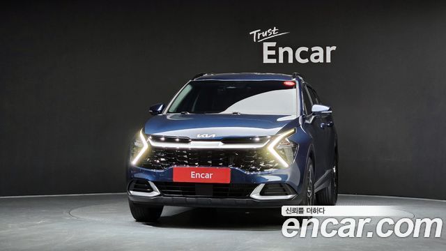 Kia Sportage (V) Gasoline 1.6 Turbo 2WD Prestige 2024 — фото 3