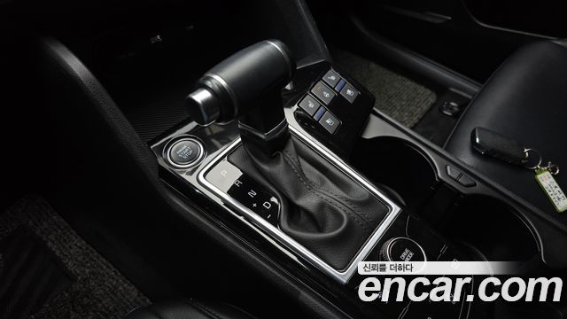 Kia Sportage (V) Gasoline 1.6 Turbo 2WD Prestige 2024 — фото 9