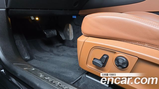 Maserati Levante 3.0 Diesel AWD GranLusso 2020 — фото 34