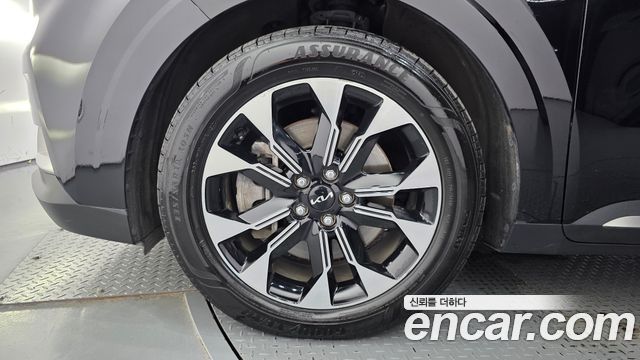 Kia Carnival (IV) Diesel 9-Seater Signature 2023 — фото 5