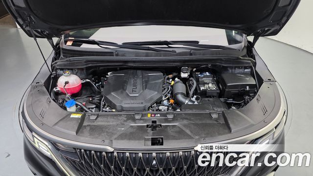 Kia Carnival (IV) Diesel 9-Seater Signature 2023 — фото 6
