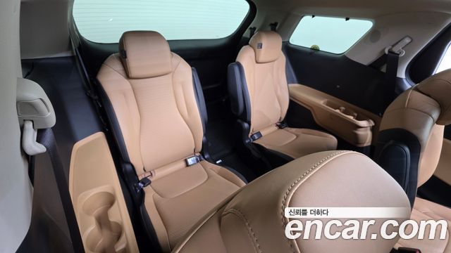 Kia Carnival (IV) Diesel 9-Seater Signature 2023 — фото 12