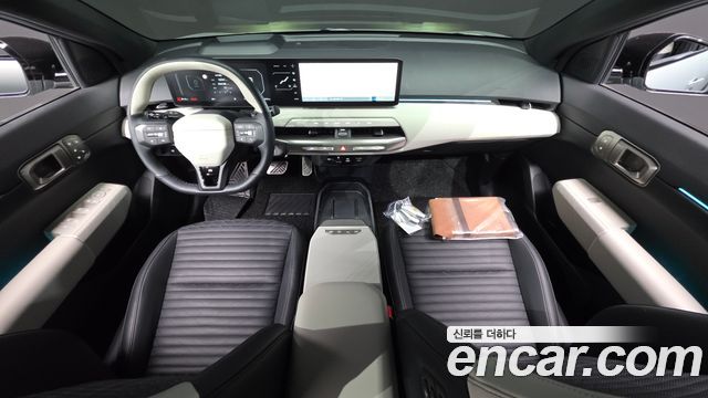 Kia EV4 Standard 2WD GT LIne 2026 — фото 7