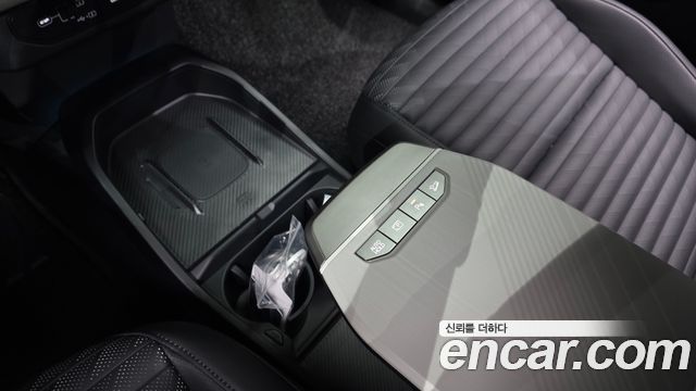 Kia EV4 Standard 2WD GT LIne 2026 — фото 16
