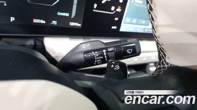 Kia EV4 Standard 2WD GT LIne 2026 — фото 28