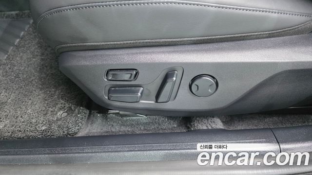 Kia EV4 Standard 2WD GT LIne 2026 — фото 33