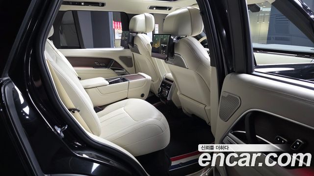 Land Rover Range Rover (V) D350 Autobiography 2023 — фото 12