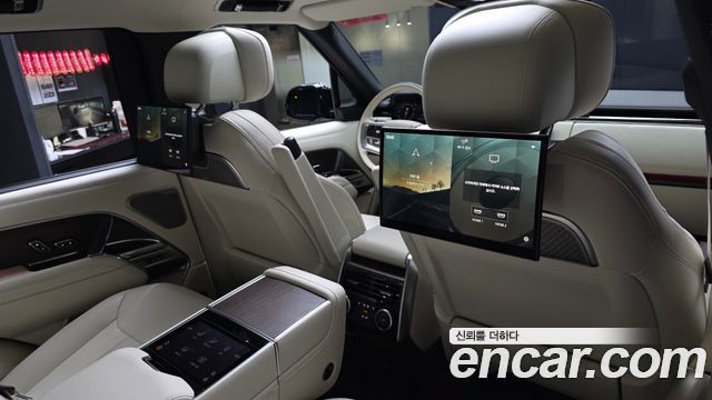 Land Rover Range Rover (V) D350 Autobiography 2023 — фото 34