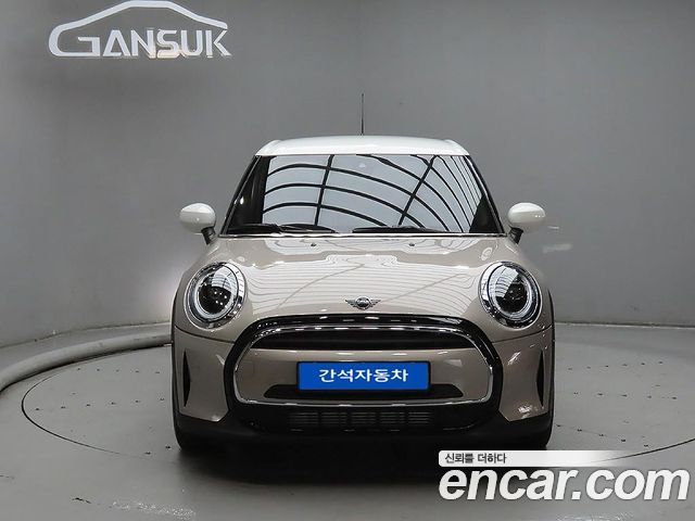 MINI Cooper 5Door Classic Third Generation