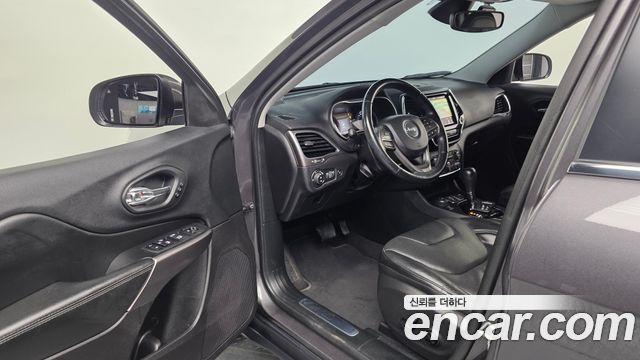 Jeep Cherokee (KL) 2.4 Limited AWD 2020 — фото 10