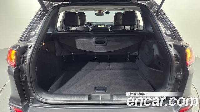 Jeep Cherokee (KL) 2.4 Limited AWD 2020 — фото 24