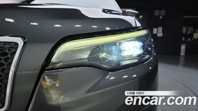 Jeep Cherokee (KL) 2.4 Limited AWD 2020 — фото 28