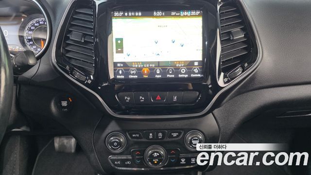 Jeep Cherokee (KL) 2.4 Limited AWD 2020 — фото 39