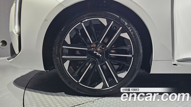 Kia K8 Hybrid Signature 2025 — фото 5