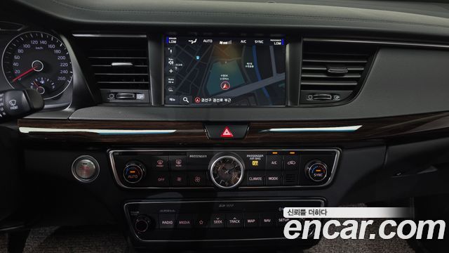Kia K7 2.4 GDI Noblesse 2019 — фото 12