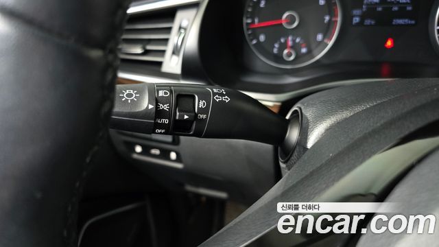 Kia K7 2.4 GDI Noblesse 2019 — фото 27