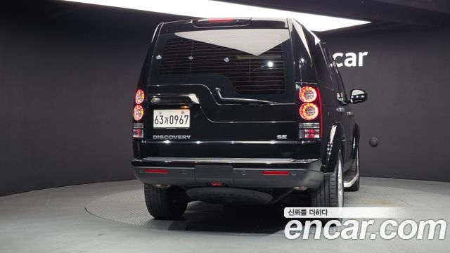 Land Rover Discovery 4 3.0 SDV6 SE 2016 — фото 4