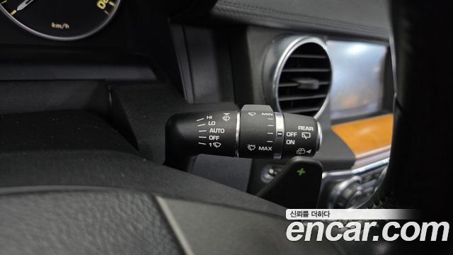 Land Rover Discovery 4 3.0 SDV6 SE 2016 — фото 21