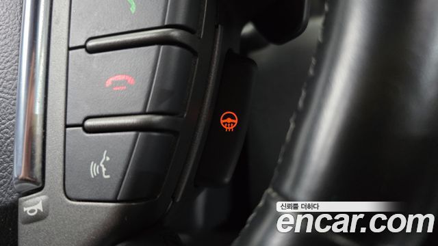 Land Rover Discovery 4 3.0 SDV6 SE 2016 — фото 22