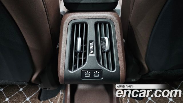 BMW 2 Series Active Tourer (U06) 218d Luxury 2025 — фото 31