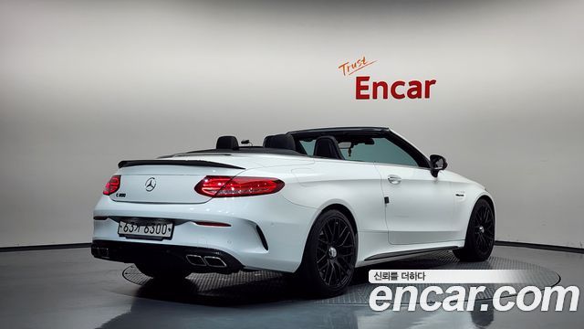 Mercedes-Benz C-Class (W205) C63 AMG Cabriolet 2017 — фото 2