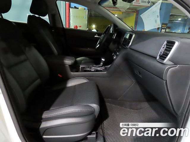 Kia Sportage The Bold Gasoline Prestige 2019 — фото 15
