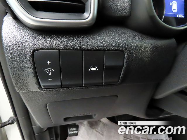 Kia Sportage The Bold Gasoline Prestige 2019 — фото 18