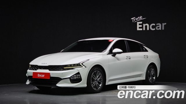 Kia K5 (III) 2.0 Prestige 2022 — фото 1