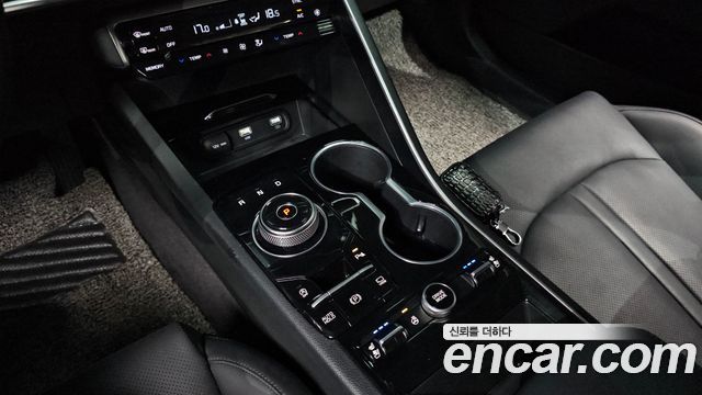 Kia K5 (III) 2.0 Prestige 2022 — фото 9