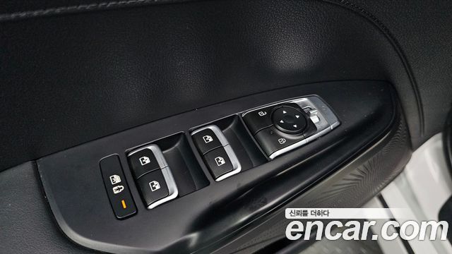 Kia K5 (III) 2.0 Prestige 2022 — фото 16