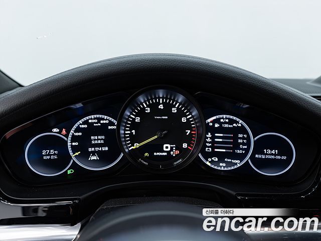 Porsche Panamera (971) 2.9 AWD E-Hybrid 2019 — фото 8