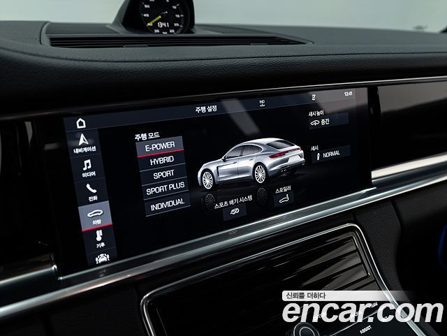Porsche Panamera (971) 2.9 AWD E-Hybrid 2019 — фото 22