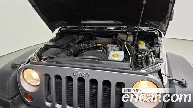 Jeep Wrangler (JK) 2.8 Diesel Rubicon 4Door 2013 — фото 6