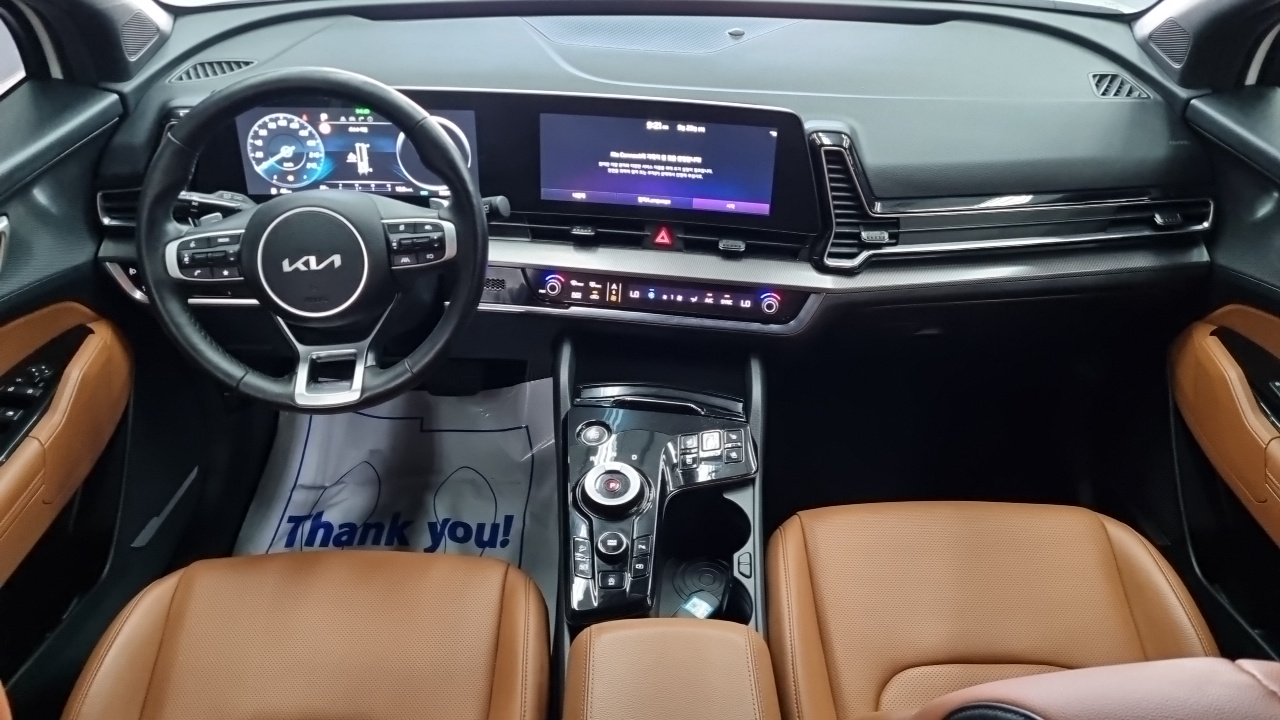 Kia Sportage (V) Diesel 2.0 2WD Nobleless 2023 — фото 7
