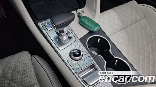 Genesis G70 Gasoline 3.3T 2WD 2023 — фото 9