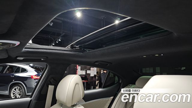 Genesis G70 Gasoline 3.3T 2WD 2023 — фото 19