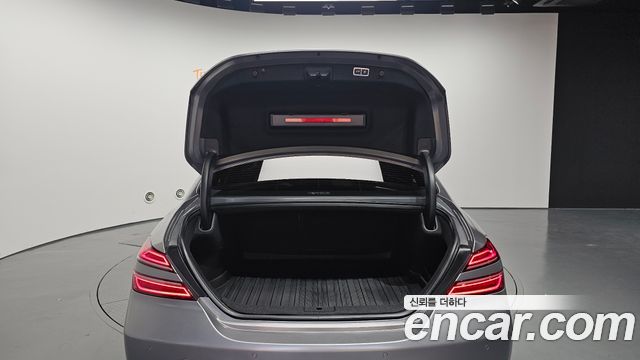 Genesis G70 Gasoline 3.3T 2WD 2023 — фото 20