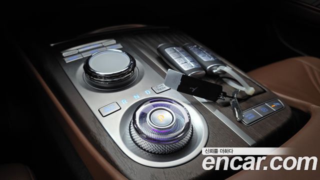 Genesis G80 (RG3) Gasoline 2.5 Turbo AWD 2024 — фото 9