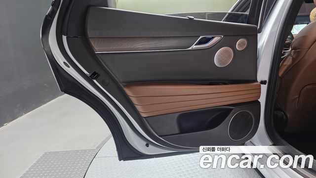 Genesis G80 (RG3) Gasoline 2.5 Turbo AWD 2024 — фото 31