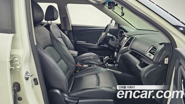 KG Mobility (SsangYong) Tivoli Armor VX 2WD 2019 — фото 11