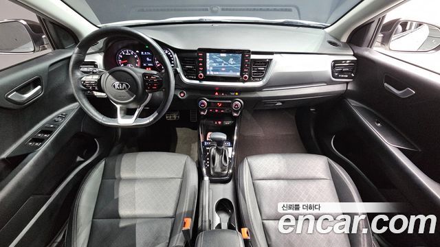 Kia Stonic 1.4 Prestige 2020 — фото 7