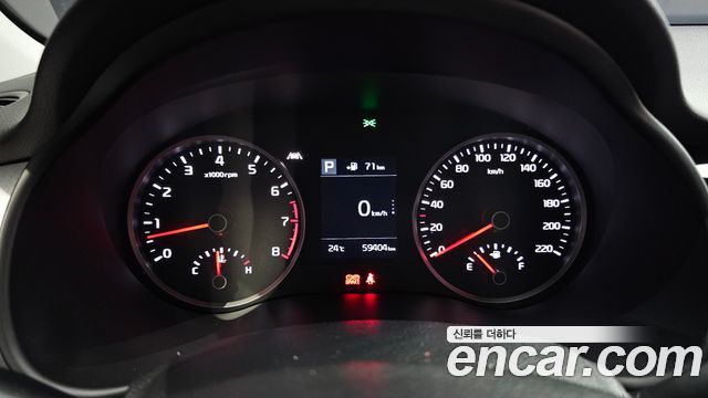 Kia Stonic 1.4 Prestige 2020 — фото 8