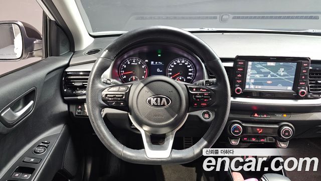 Kia Stonic 1.4 Prestige 2020 — фото 12