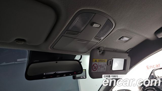 Kia Stonic 1.4 Prestige 2020 — фото 19