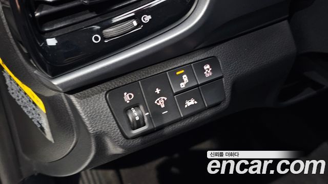 Kia Stonic 1.4 Prestige 2020 — фото 20