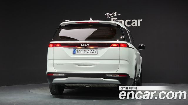 Kia Carnival (IV) Diesel 9-Seater Prestige 2023 — фото 4